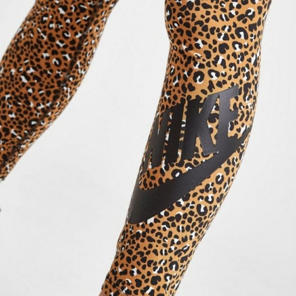 Nike CT6101 Animal Print Sport Activewear Legging - Picture 3 of 4